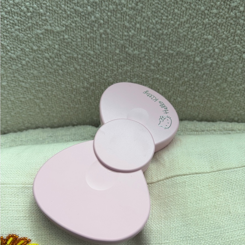 Hello Kitty Light Pink Mirror